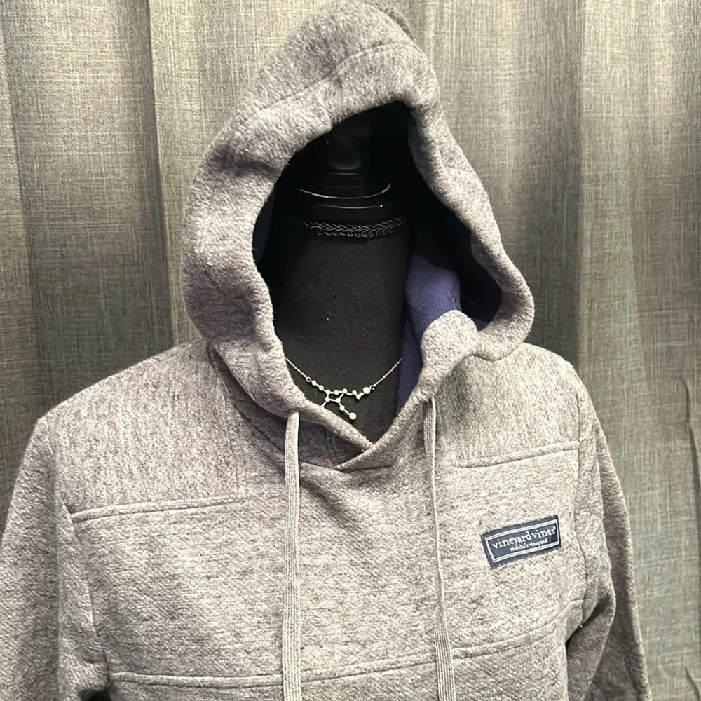 Gray Vineyard Vines Hooded Sweater - Picture 2 of 6